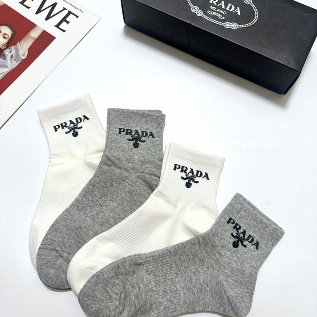 PRADA 26S ANKLE SOCKS 410299 (1 BOX)