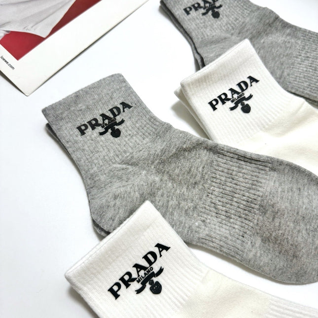 PRADA 26S ANKLE SOCKS 410299 (1 BOX)