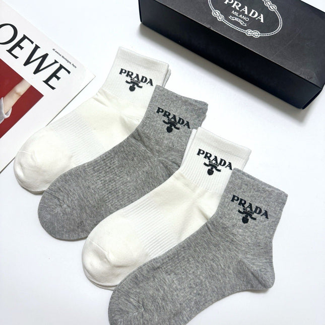 PRADA 26S ANKLE SOCKS 410299 (1 BOX)