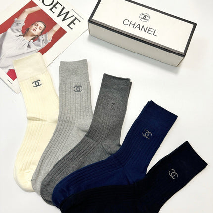 CHANEL 26S CREW SOCKS 412435 (1 BOX)