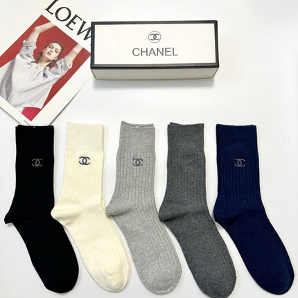 CHANEL 26S CREW SOCKS 412435 (1 BOX)