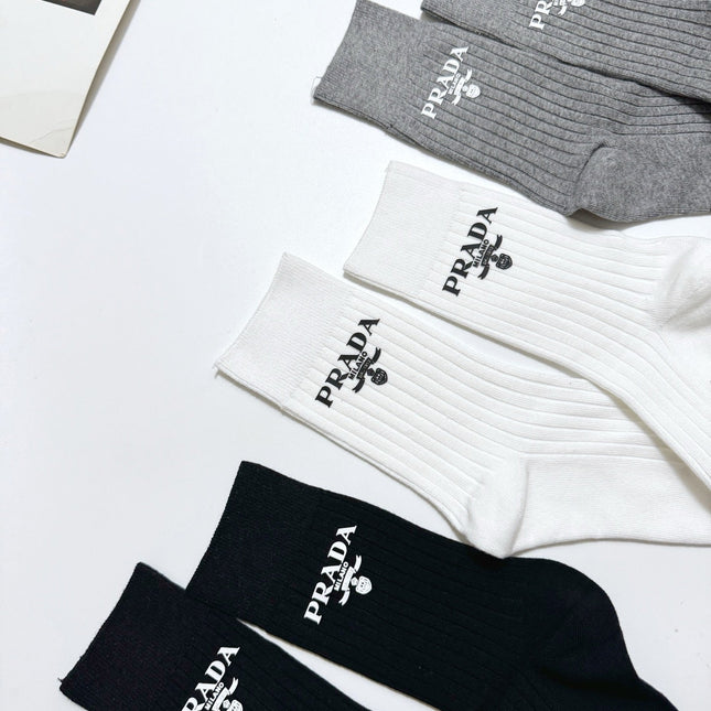PRADA 26S CREW SOCKS 412438 (1 BOX)