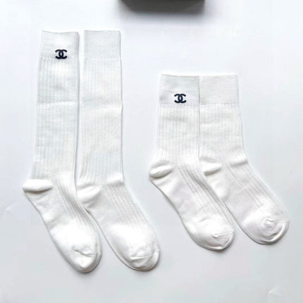 CHANEL 26S CREW SOCKS 412439 (1 BOX)