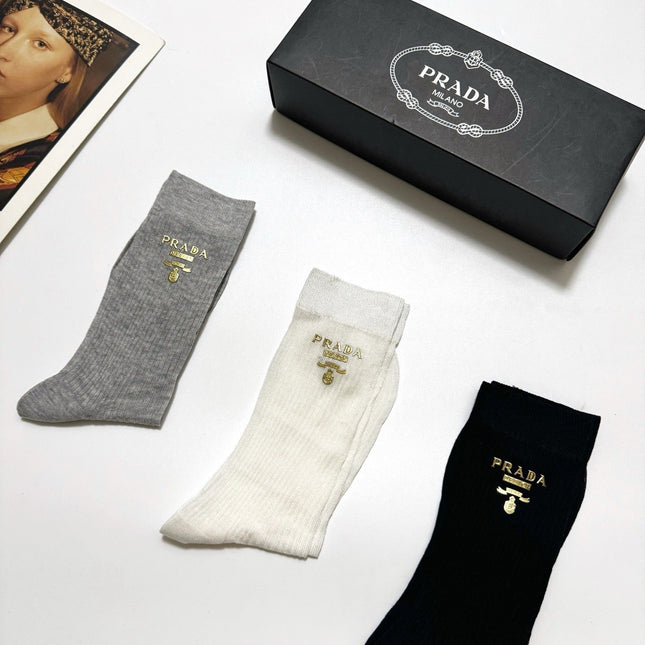 PRADA 26S CREW SOCKS 413919 (1 BOX)