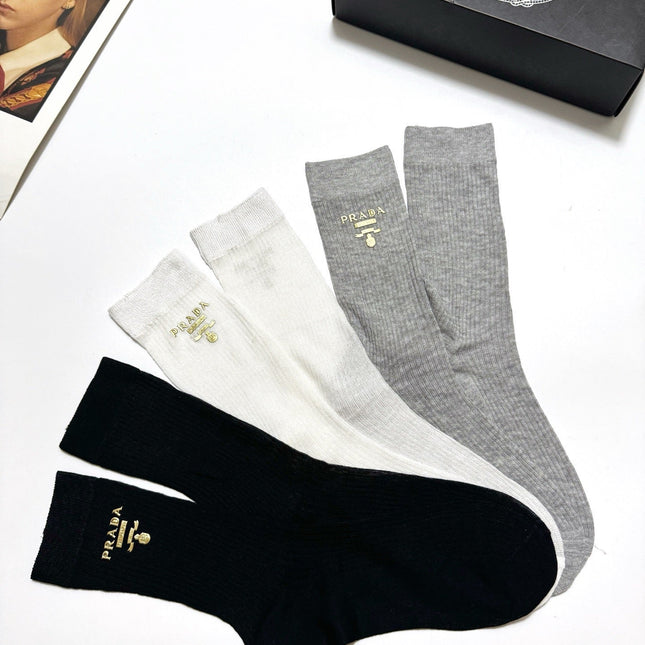 PRADA 26S CREW SOCKS 413919 (1 BOX)