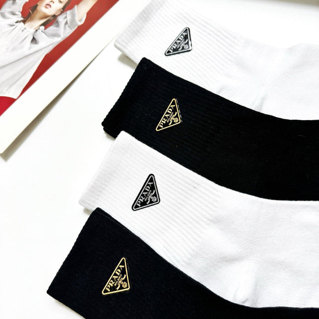 PRADA 26S ANKLE SOCKS 413923 (1 BOX)