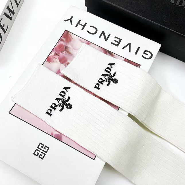 PRADA 26S CREW SOCKS 415683 (1 BOX)