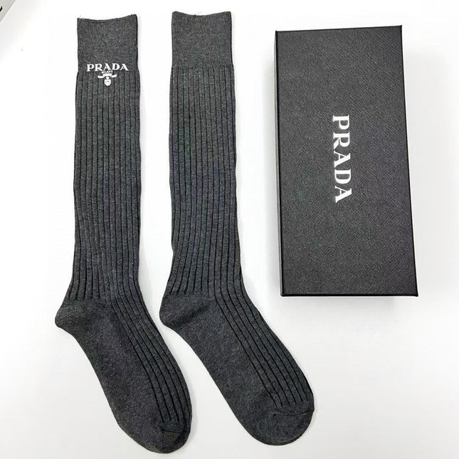 PRADA 26S CREW SOCKS 415684 (1 BOX)