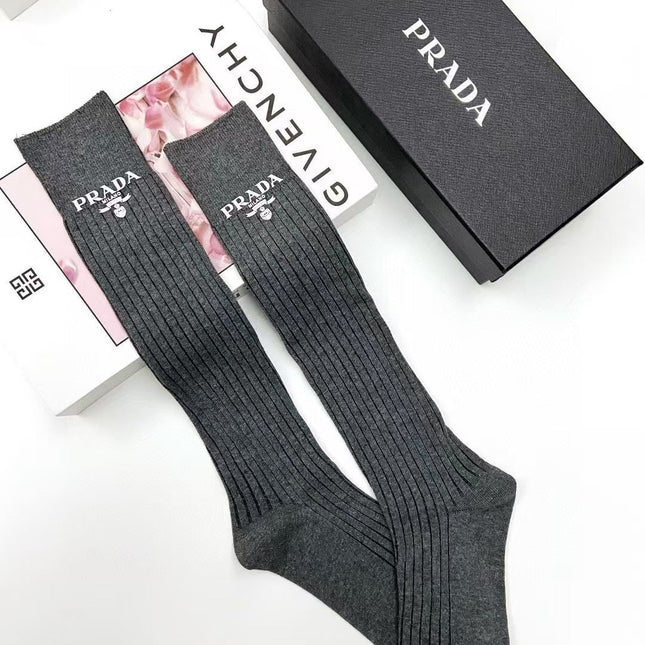PRADA 26S CREW SOCKS 415684 (1 BOX)