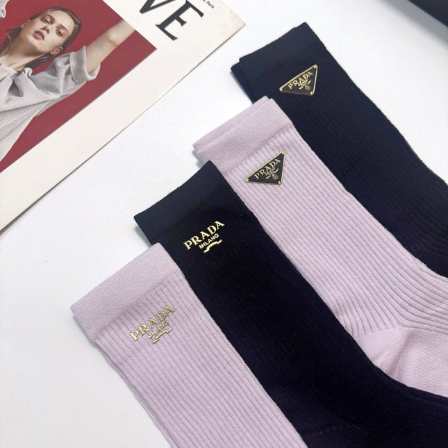 PRADA 26S CREW SOCKS 415687 (1 BOX)
