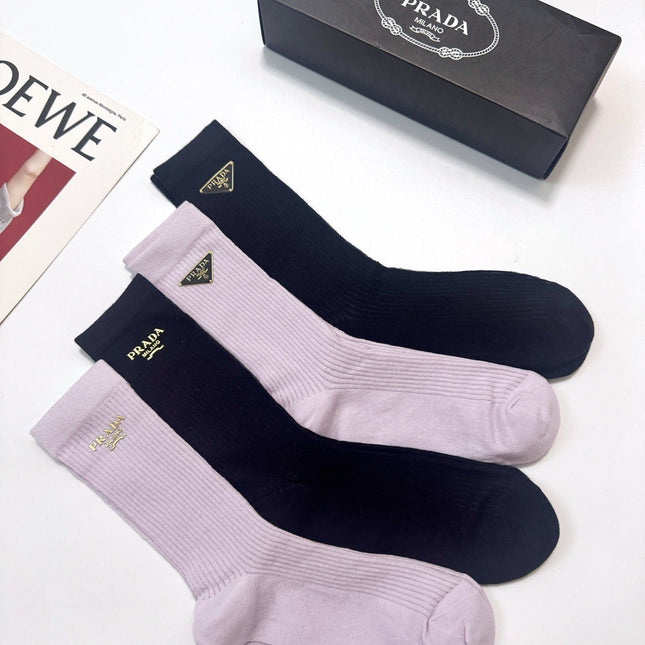 PRADA 26S CREW SOCKS 415687 (1 BOX)