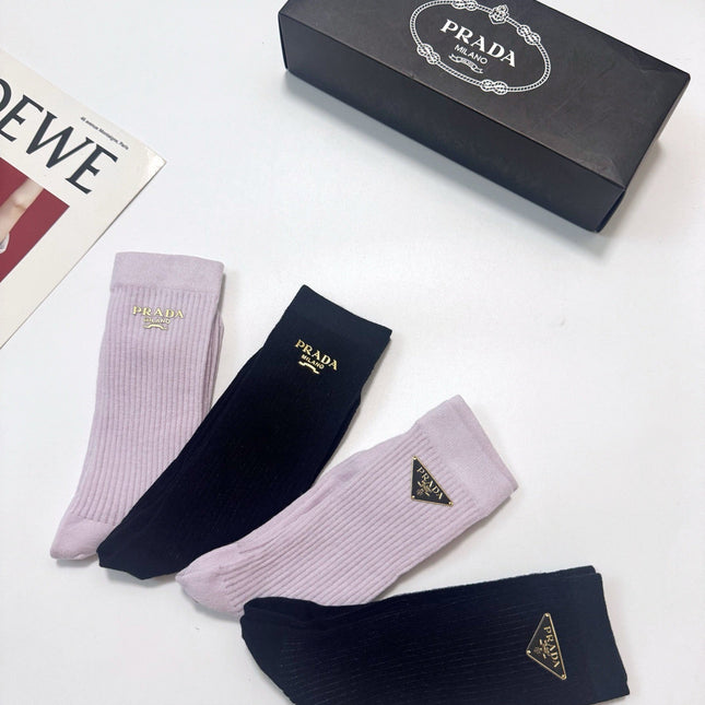 PRADA 26S CREW SOCKS 415687 (1 BOX)