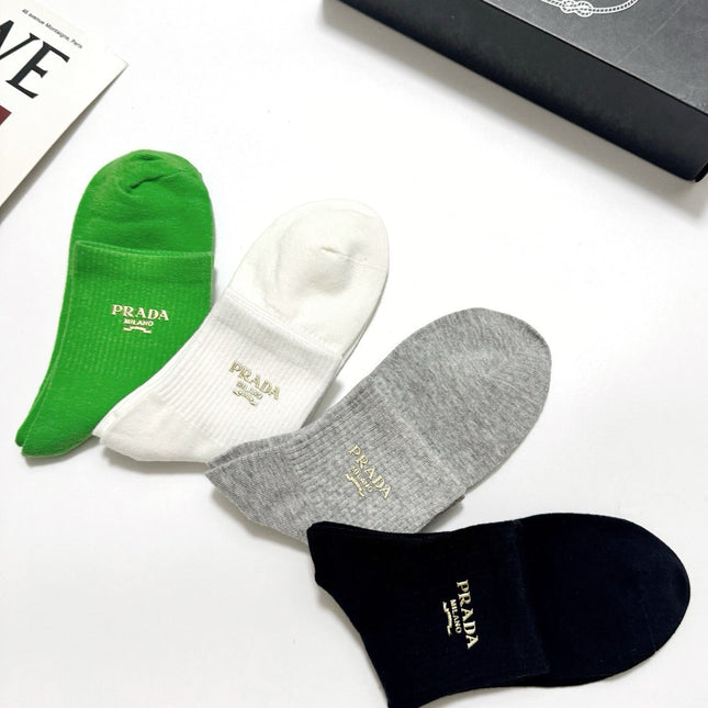 PRADA 26S ANKLE SOCKS 421097 (1 BOX)