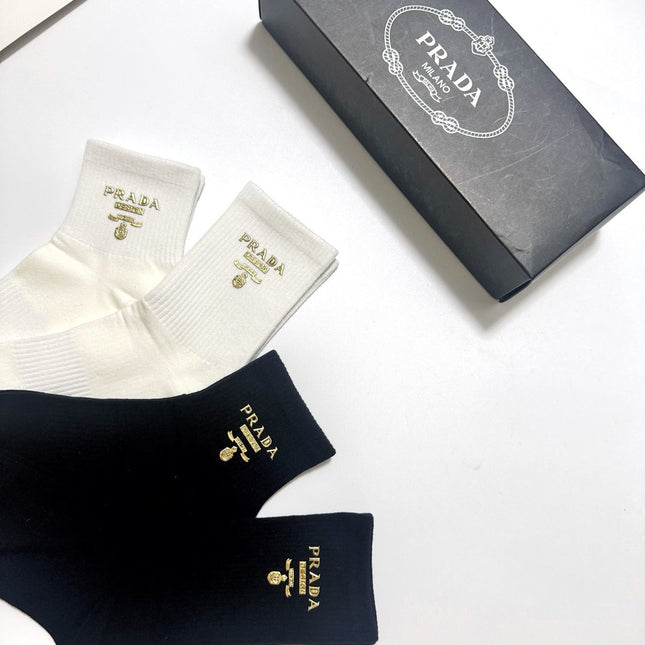 PRADA 26S ANKLE SOCKS 421101 (1 BOX)