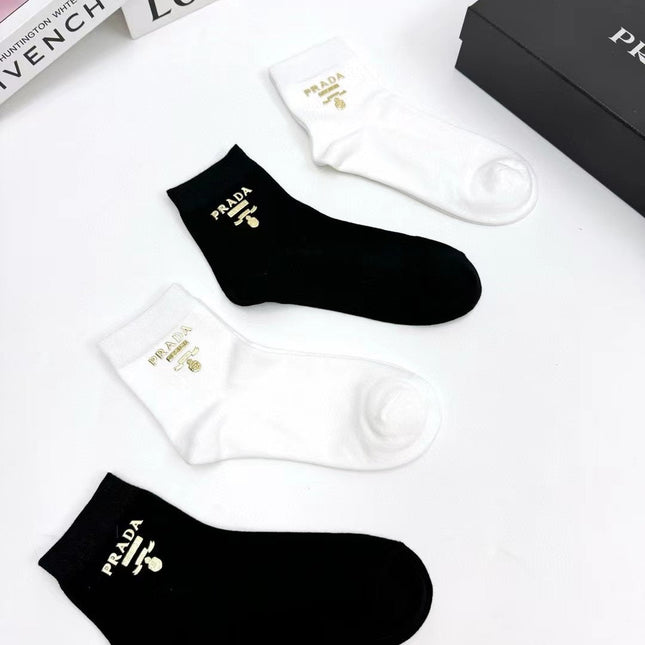 PRADA 26S ANKLE SOCKS 423092 (1 BOX)