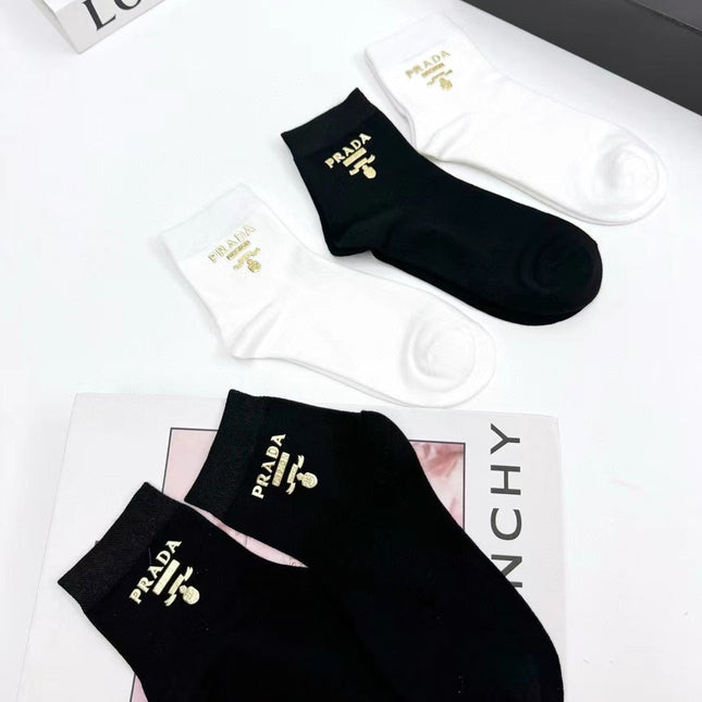 PRADA 26S ANKLE SOCKS 423092 (1 BOX)