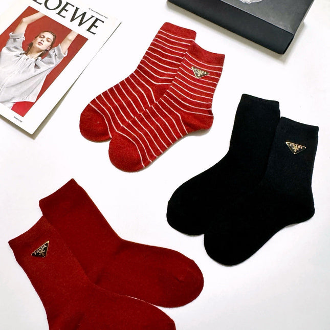 PRADA 26S CREW SOCKS 425089 (1 BOX)