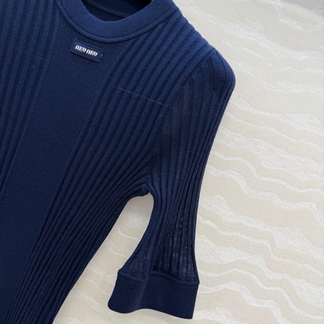 MIUMIU SHORT-SLEEVE SWEATER STYLE 839