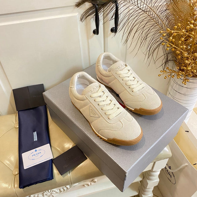 PRADA 26S LACE UP SNEAKERS IN BEIGE SUEDE