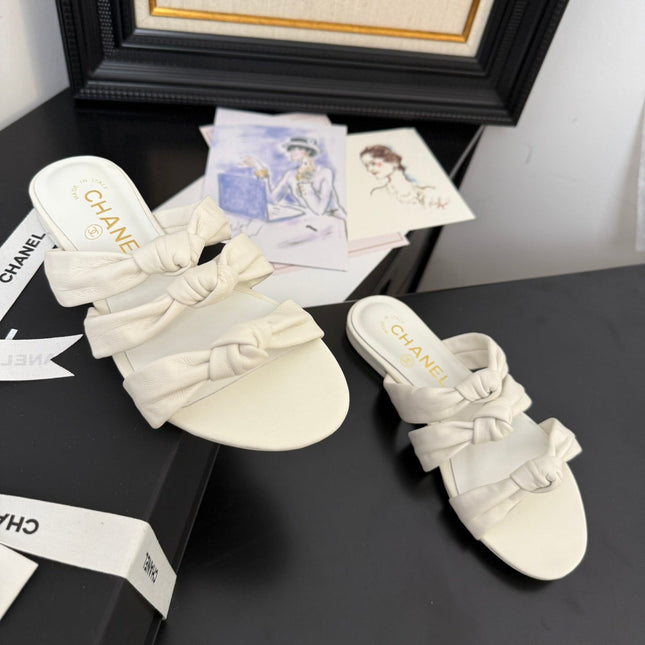 CC 25C Three Strap Mule White Lambskin 233558