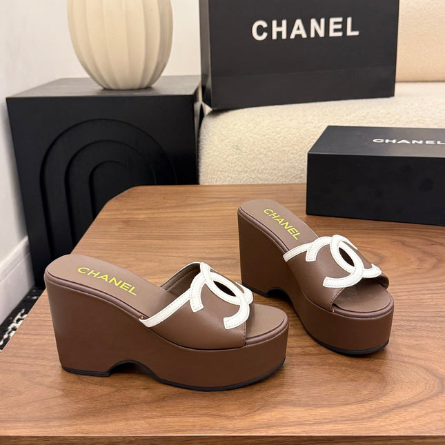 CHANEL 26S WEDGE SANDALS 95 MM IN DARK BROWN CALFSKIN