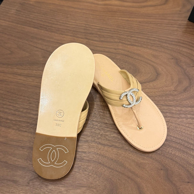 CHANEL 26S THONG SANDALS IN BEIGE CALFSKIN WITH RHINESTONE CC LOGO