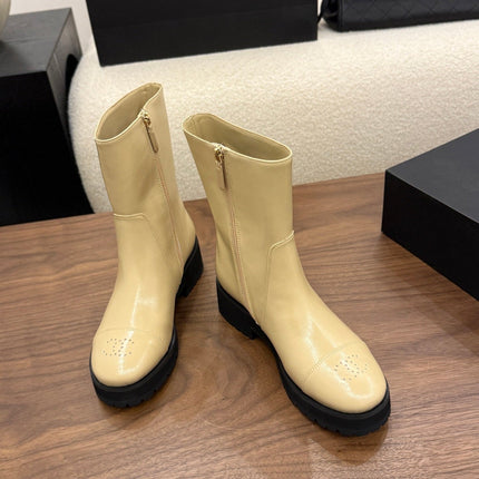 CHANEL 26S ANKLE BOOTS 45 MM IN BEIGE PATENT LEATHER ROUNDED TOE