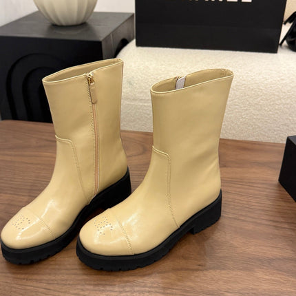 CHANEL 26S ANKLE BOOTS 45 MM IN BEIGE PATENT LEATHER ROUNDED TOE