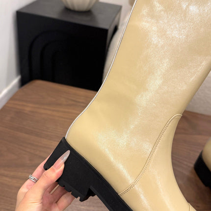 CHANEL 26S TALL BOOTS 45 MM IN BEIGE PATENT LEATHER ROUNDED TOE