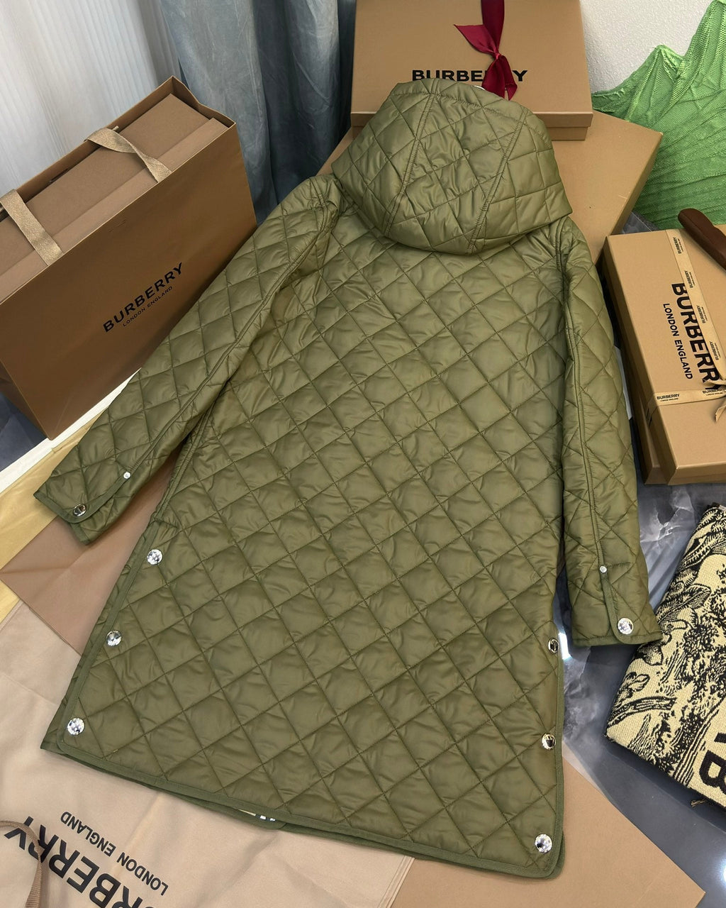 BURBERRY 25S LONG HOODED COAT 063