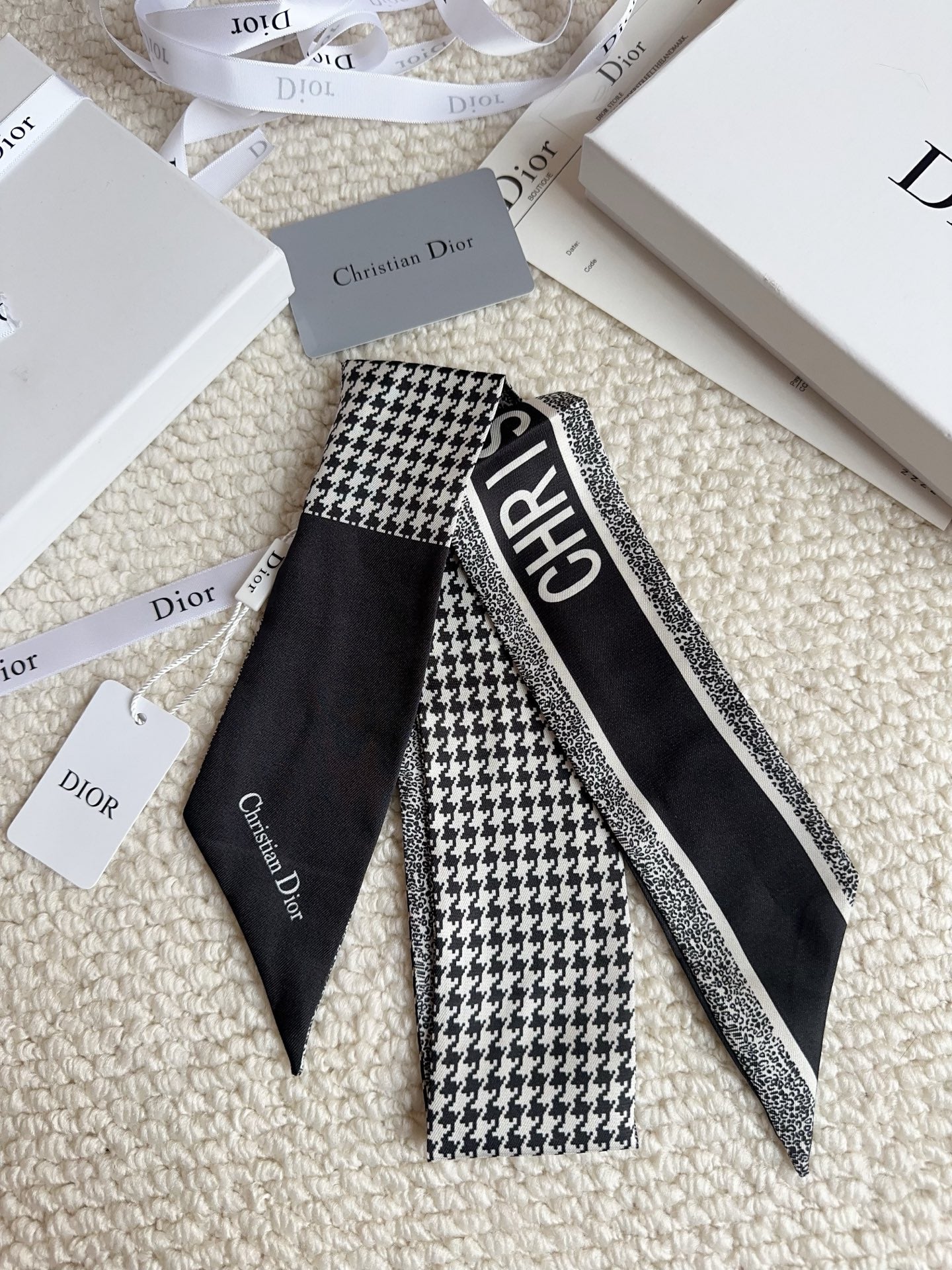 DIOR 26S SCARF 105CM IN SILK 298128