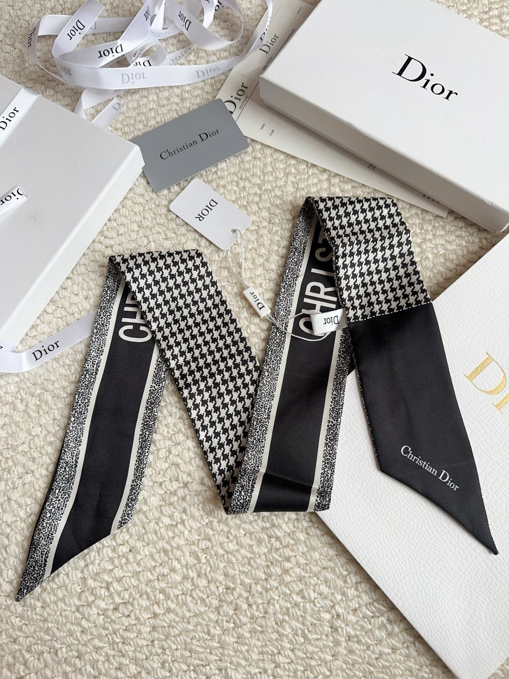 DIOR 26S SCARF 105CM IN SILK 298128