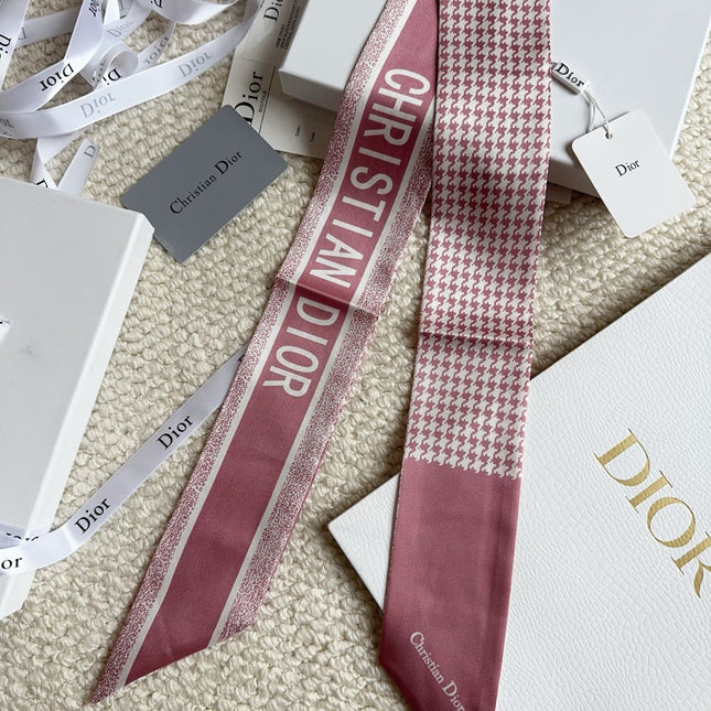 DIOR 26S SCARF 105CM IN SILK 298130
