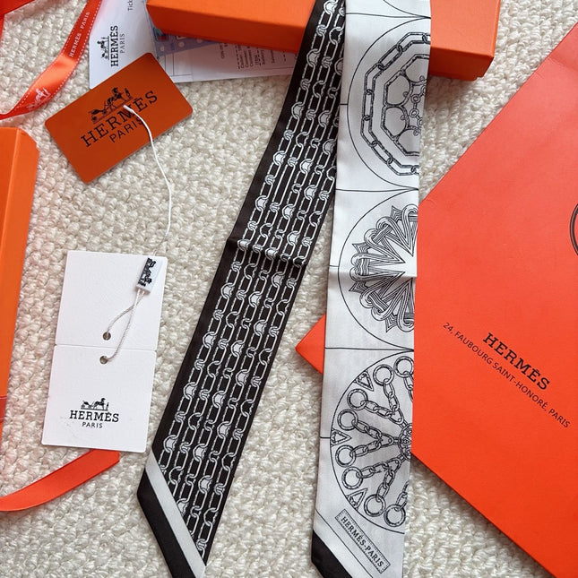 HERMES 26S SCARF 86 IN SILK 309606