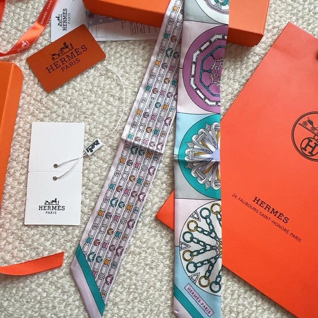 HERMES 26S SCARF 86 IN SILK 309609