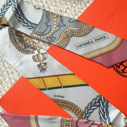 HERMES 26S SCARF 86 IN SILK 309624