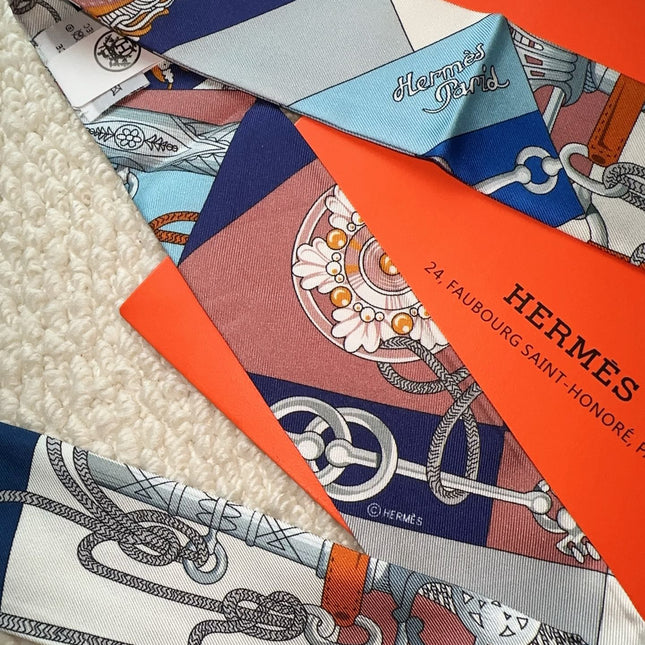 HERMES 26S SCARF 86 IN SILK 309644