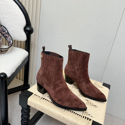 DIOR 26S BLOCK HEEL CHELSEA ANKLE BOOTS IN DARK BROWN SUEDE