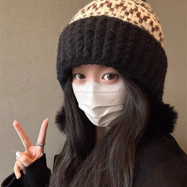 BEANIE HAT IN COLORFUL WOOL 394006