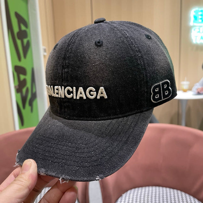 BALENCIAGA 26S BASEBALL CAP STYLE 58