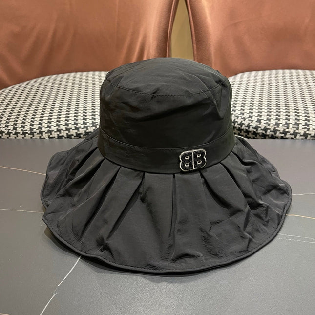 BALENCIAGA 26S WIDE-BRIMMED HAT STYLE 57