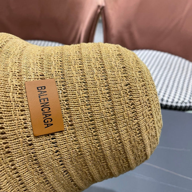 BALENCIAGA 26S BUCKET HAT STYLE 72