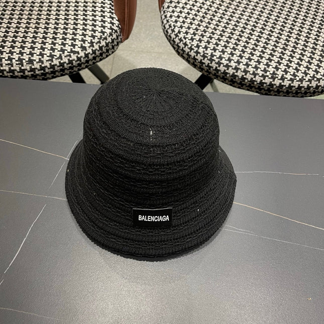 BALENCIAGA 26S BUCKET HAT STYLE 73