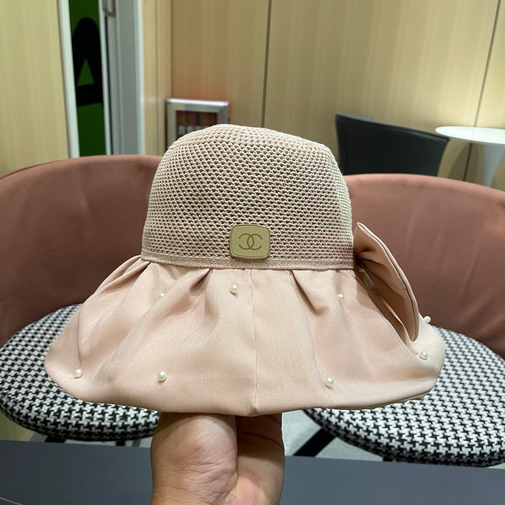 CHANEL 26S CHIFFON BOW & PEARL STRAW CLOCHE HAT 335759