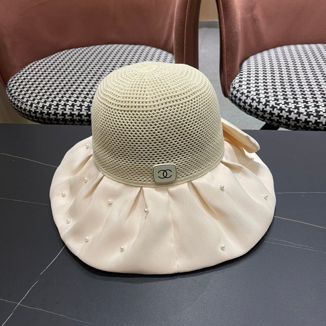 CHANEL 26S CHIFFON BOW & PEARL STRAW CLOCHE HAT 335758