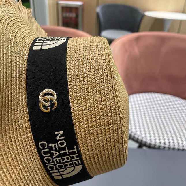 GUCCI 26S WIDE-BRIMMED STRAW HAT STYLE 67