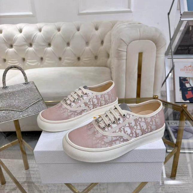 DIOR 26S LOW-TOP SNEAKERS IN LIGHT PINK DIOR OBLIQUE CANVAS