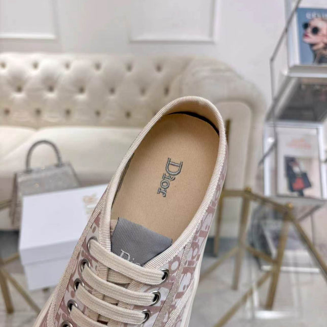 DIOR 26S LOW-TOP SNEAKERS IN LIGHT PINK DIOR OBLIQUE CANVAS