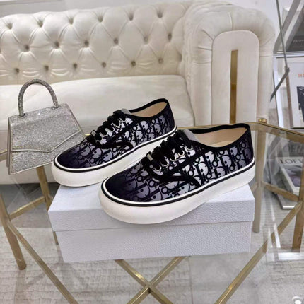 DIOR 26S LOW-TOP SNEAKERS IN BLACK DIOR OBLIQUE CANVAS