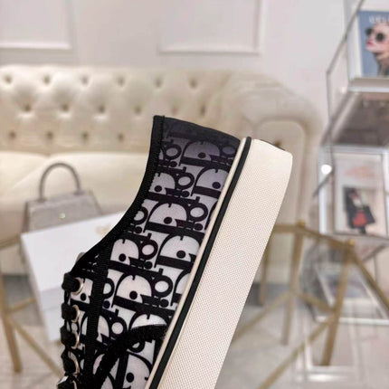 DIOR 26S LOW-TOP SNEAKERS IN BLACK DIOR OBLIQUE CANVAS